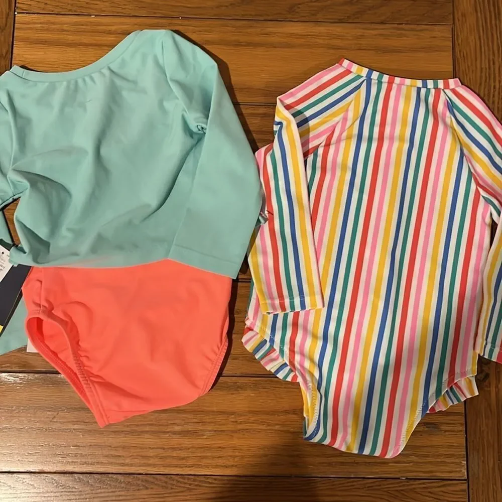 Gap/Old Navy bundle of two Swimsuits for 6-12 months Girlss.